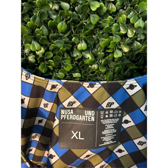 Baum Und Pferdgarten Sports Bra Sz XL NWOT - Picture 3 of 4